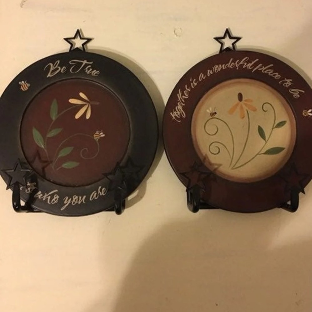 Set of 2 Plate & metal plate holder